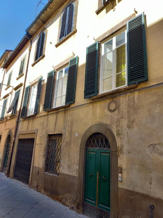The Walls Apartment Lucca Luaran gambar