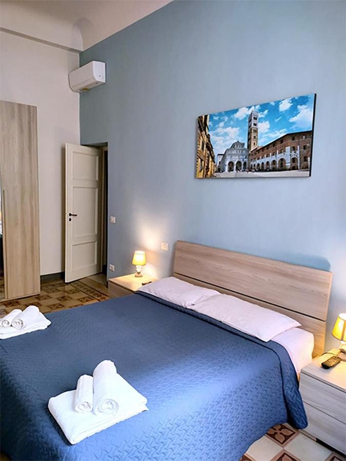 The Walls Apartment Lucca Luaran gambar
