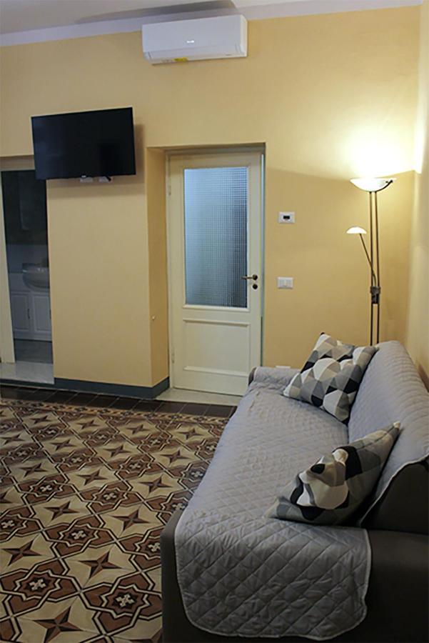 The Walls Apartment Lucca Luaran gambar