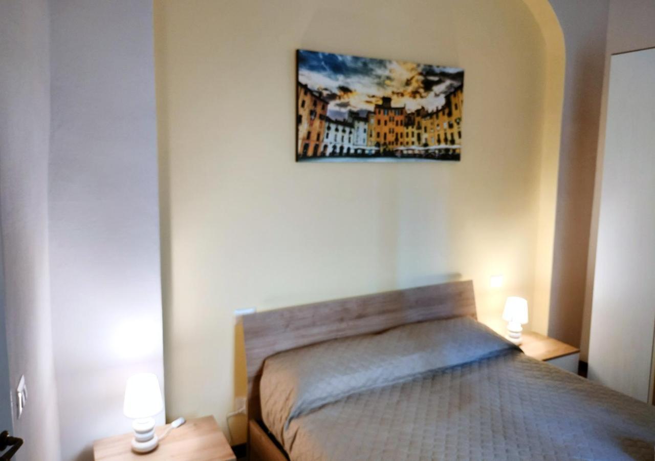 The Walls Apartment Lucca Luaran gambar